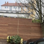 Trippe planken schutting van ipe hout