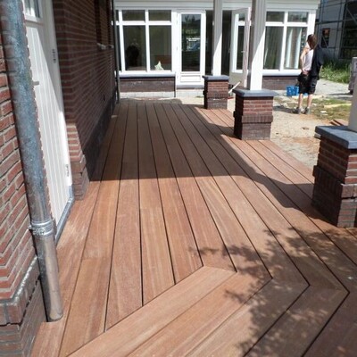 Premium quality Ipe hardwood boards Premium Ipe hardwood boards prepared for luxury decking installation