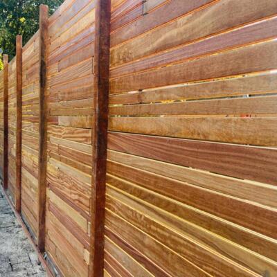 IPE Fencing Modern Ipe fencing and luxury hardwood privacy screens