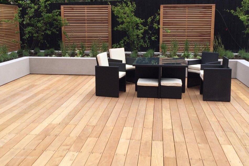 Hardhout Discount supplier of luxury Ip&eacute; hardwood fencing and decking